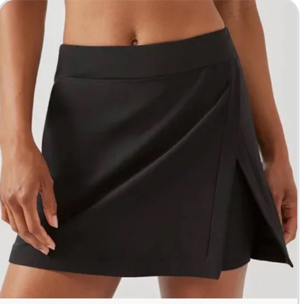 Black Outdoor Voices Court Skort